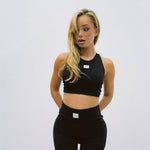 Yoga shorts Laley, feminine dame klær av Sophie Elise