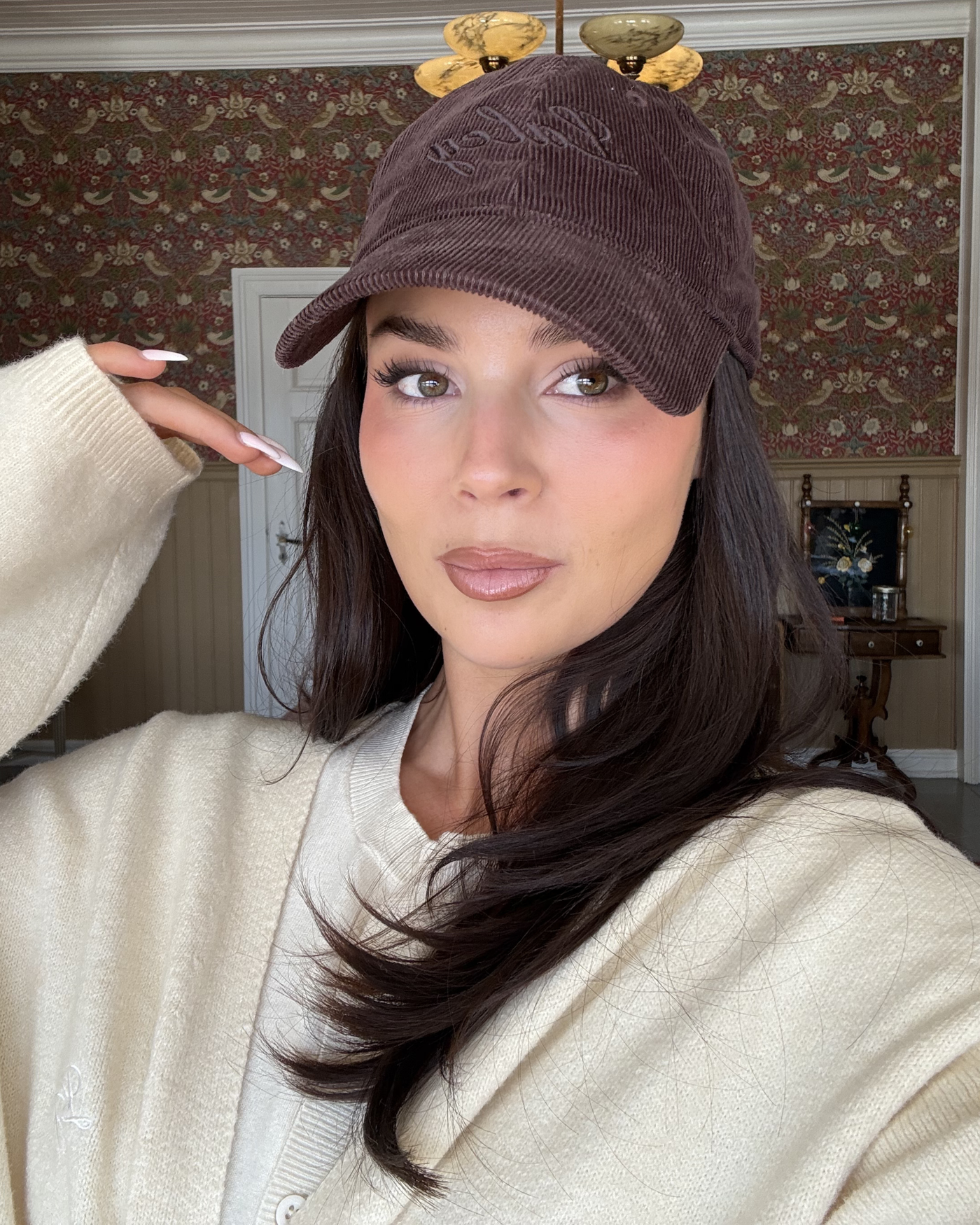 Laley Corduroy Caps