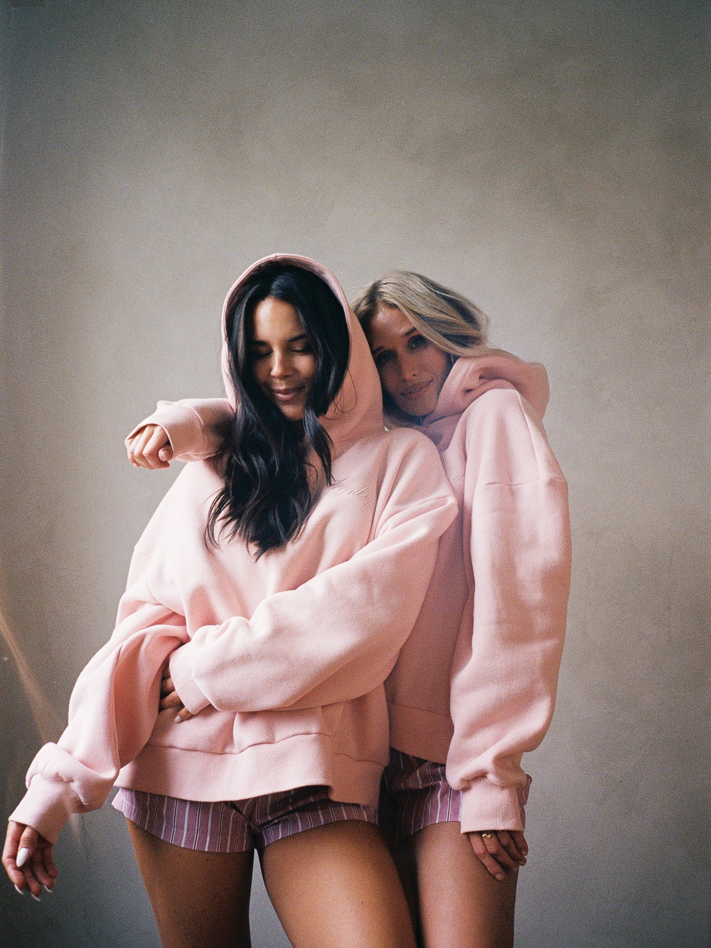 Oversized hettegenser rosa