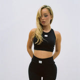 Yoga shorts Laley, feminine dame klær av Sophie Elise